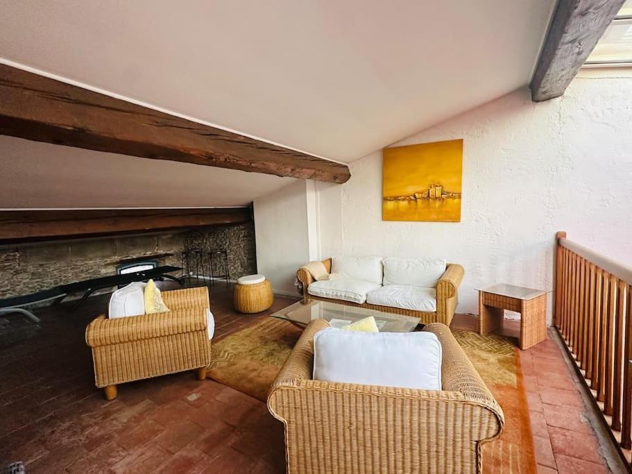 La Majestueuse Cite Apartment Carcassonne Exterior photo